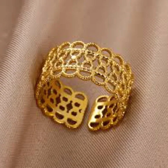 Stainless Steel Adjustable Gold Toned Laced Ring (R20) - Picture 5 of 6